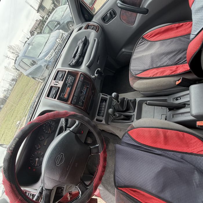 Nissan terrano 2