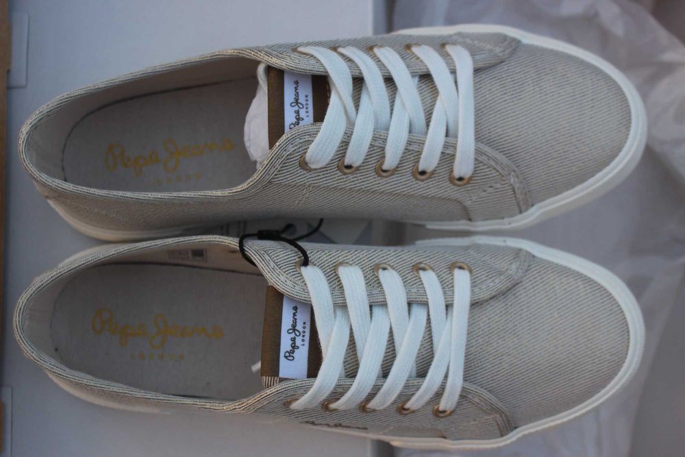 Pepe Jeans удобни и стилни дамски обувки за пролет и лято