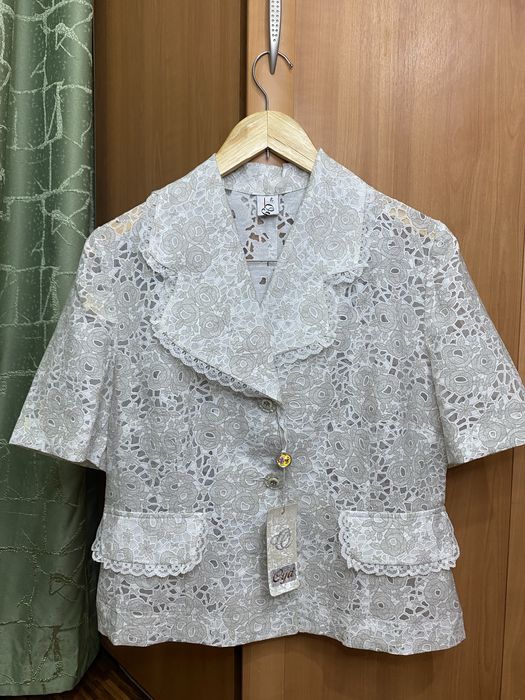 Женский Костюм (новый)