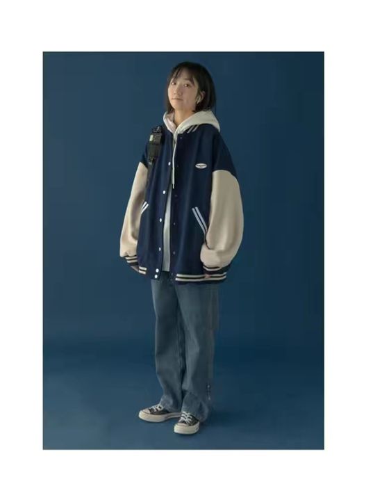 Продам бомбер, темно синий