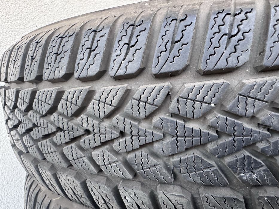 185/65 R15 Set anvelope Dunlop iarna