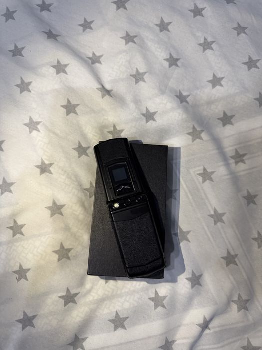 Vertu Чисто Нови Телефони Ayxta и Slider