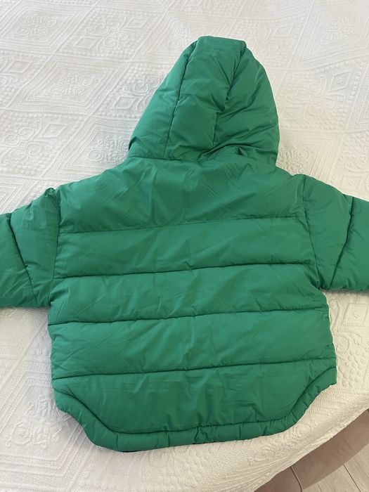 Куртка для девочек теплая с наполнителем 6-8 лет