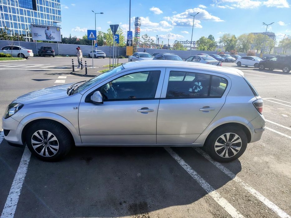 OPEL Astra 2012 — imagine 5