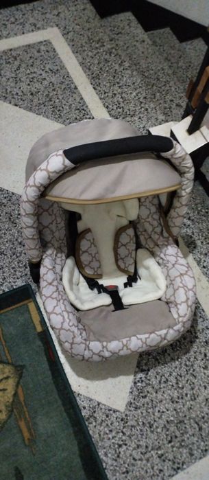 Бебешка количка 3 в 1