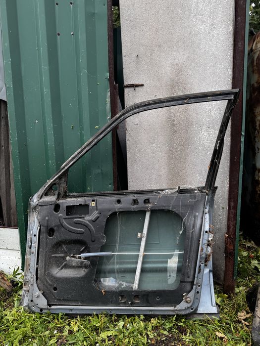 Двери audi 100 c3