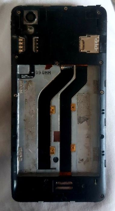 Surochna ZTE telefoni sotiladi