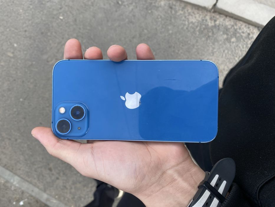 Айфон 13  сатлады