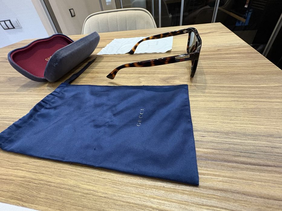 Слънчеви очила на GUCCI