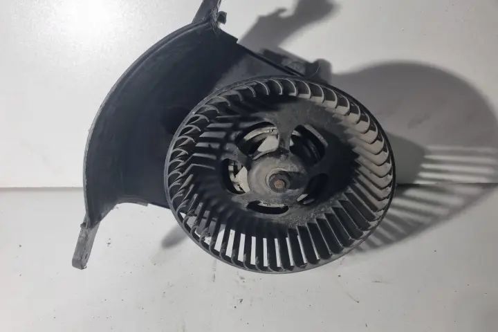 Ventilator aeroterma Renault Scenic 2005 1.5 dCi MT (106 hp)