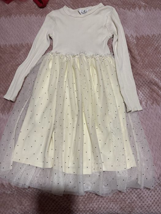 Рокля H&M за момиче кремава - 134 140 см като нова
