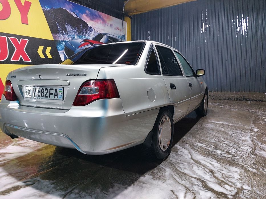 Nexia 2 sons Metan bor 4 balon pachka pult,polik,chexol,mafon,kalonka.