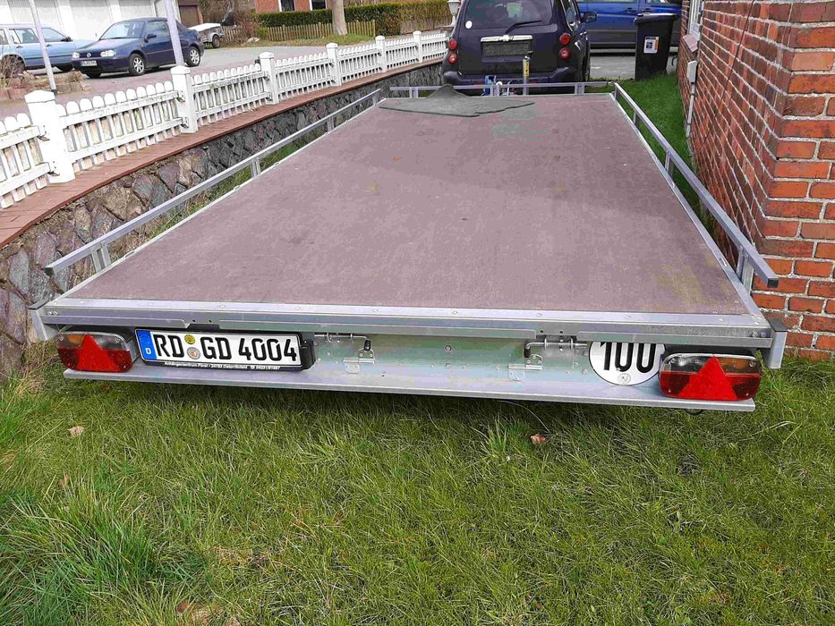 Товарно ремарке марка TPV TBHC 2700