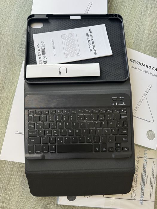 Apple ipad 11 husa tastatura wireless A16