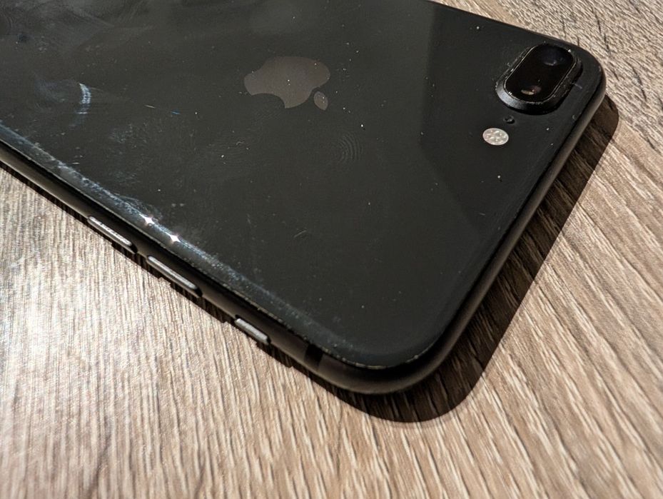 iPhone 8 Plus Black - 64 GB