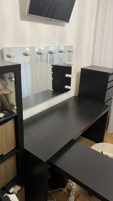 Birou Ikea + comoda cu sertare Ikea Malm