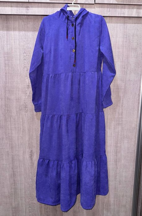 Продам костюм смотрите обьявления и фото есть такой же серрго цвета