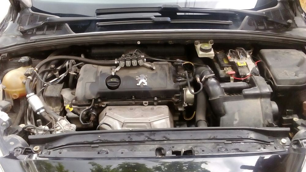 Пежо(PEUGEOT)308-1.6 бензин-газ 120КОНЯ-ВЕРИГА-БАРТЕР BMW 1 дизел