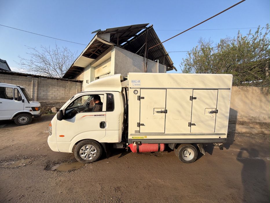 Рефрижератор кузов Kia bongo Huinday морозильник