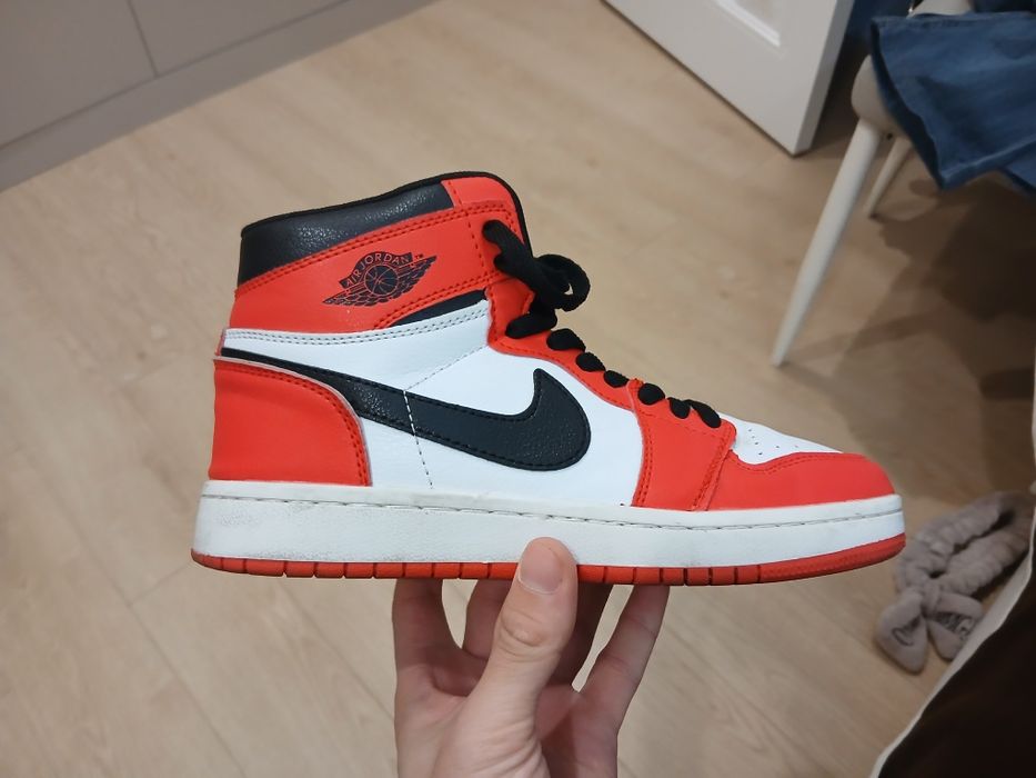 Продам air Jordan 1  унисекс