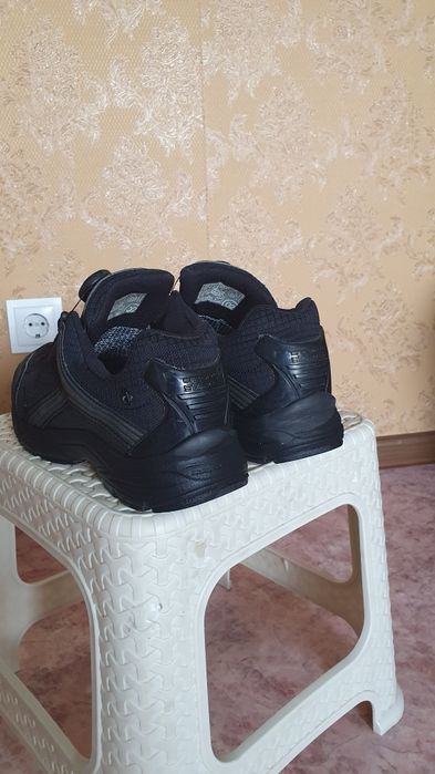 Тактические кроссовки