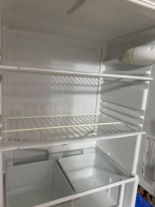 INDESIT, холодильник