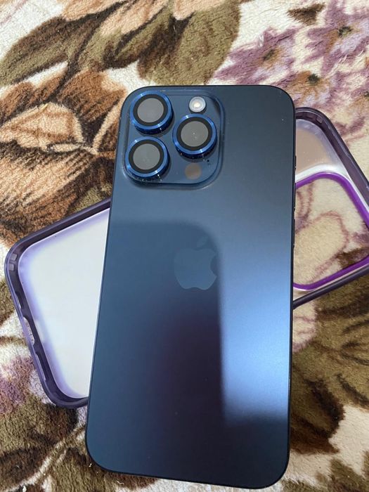 Айфон 15 про  сатам