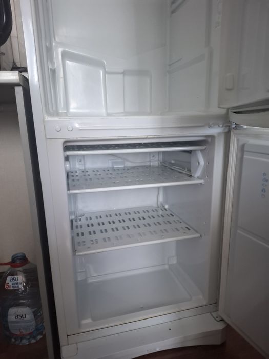 Холодильник на запчасти