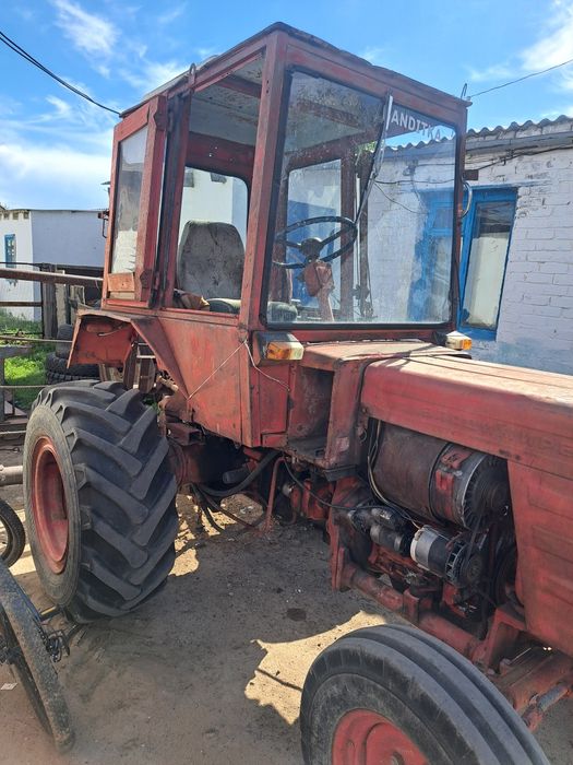 Продам  трактор  т 25