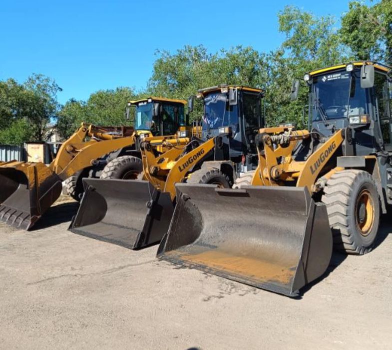 Погрузчик 2х куб