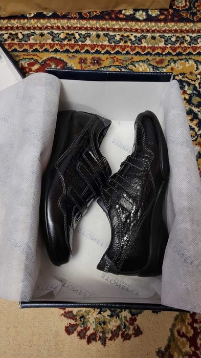 Vand incaltaminte de dama STONEFLY din piele naturala