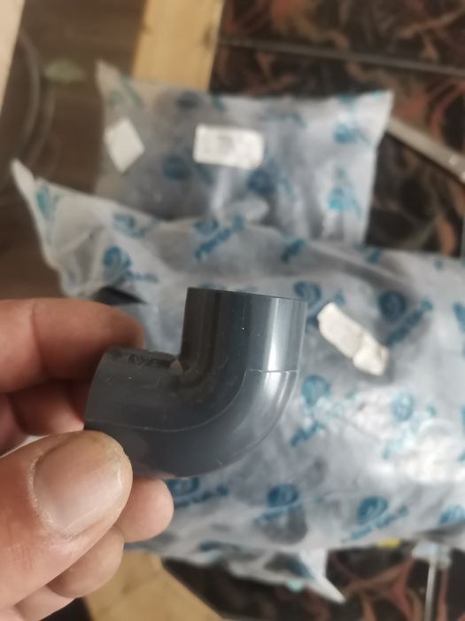 Pvc коляно ф25/ 90'