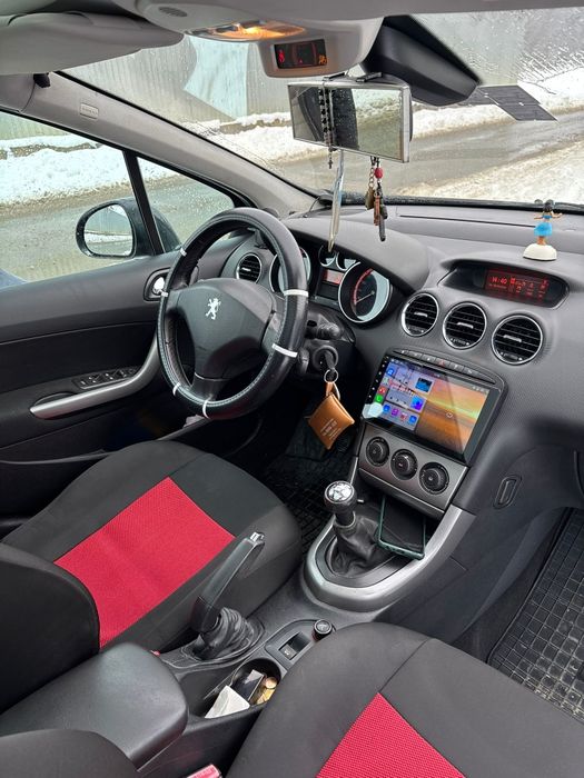 Peugeot 308 / 7 locuri  / 2008 / 189.000