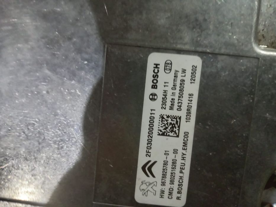 Invertor tensiune Citroen Peugeot