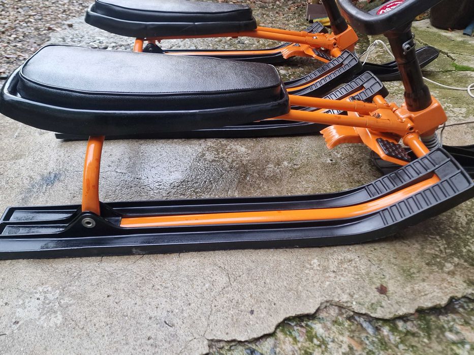 Шейна - снегокат руска