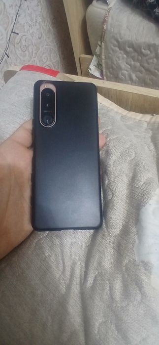 В продаже Sony Xperia 5i