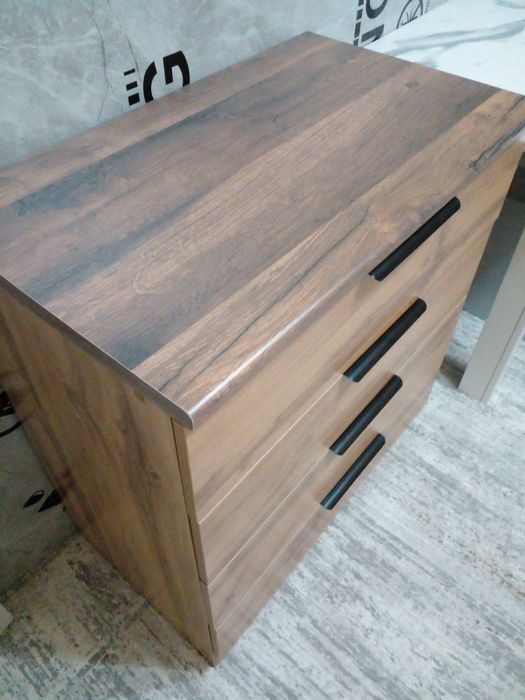 Продам комод новый