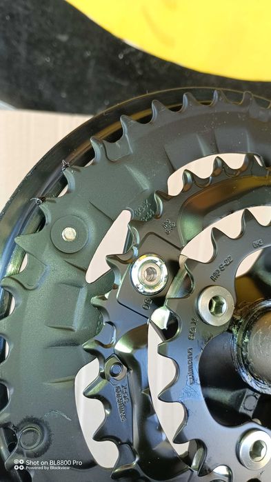 Курбел Shimano Alivio FC-T4060 9ск 175мм