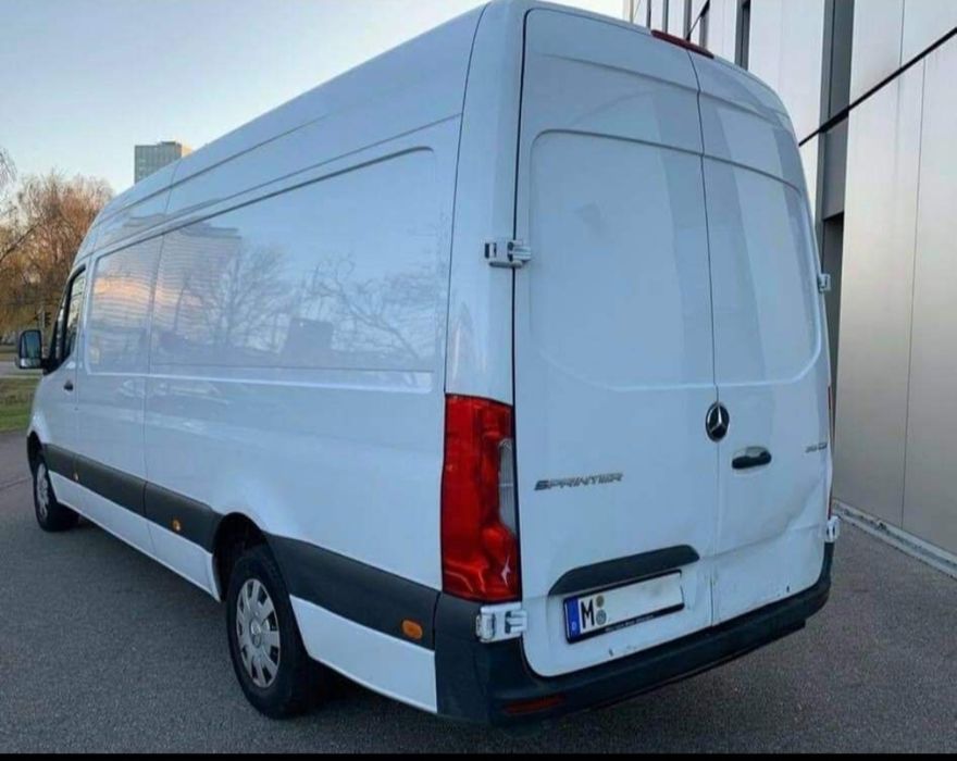 Мерцедес спринтер