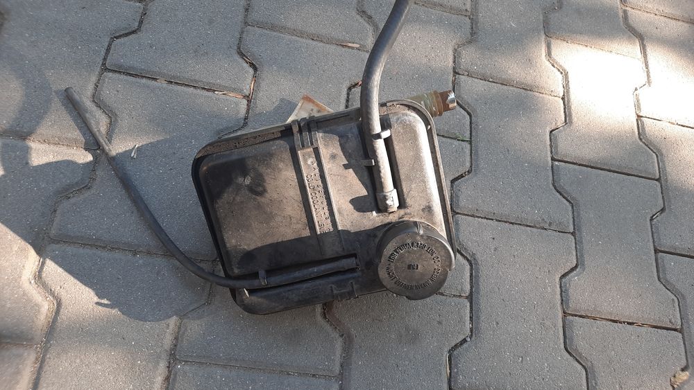 казанче за охладителна течност ( Разширителен съд) за БМВ tds.