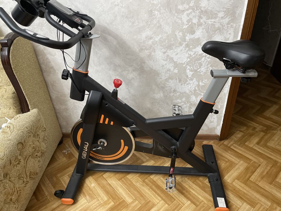 Вело тренажер