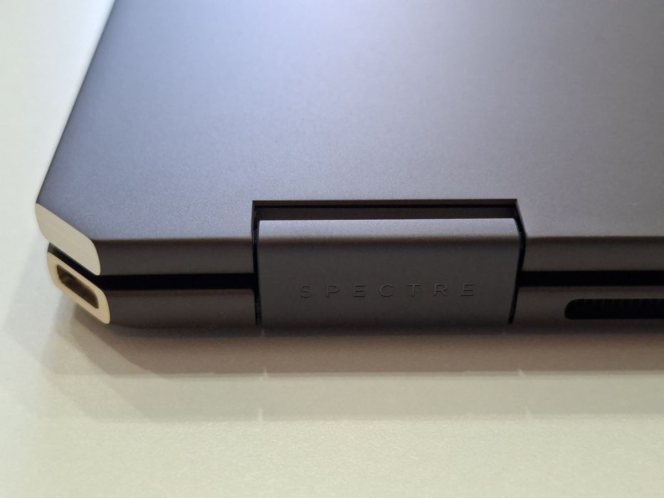 Ноутбук HP Spectre x360