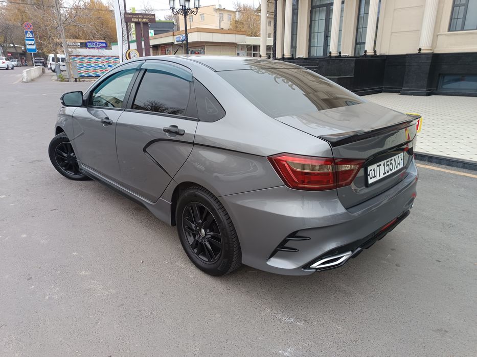 Лада Веста 2016 г.в. Фулл Робот Тюнинг Музыка Аквапринт Тонировка есть