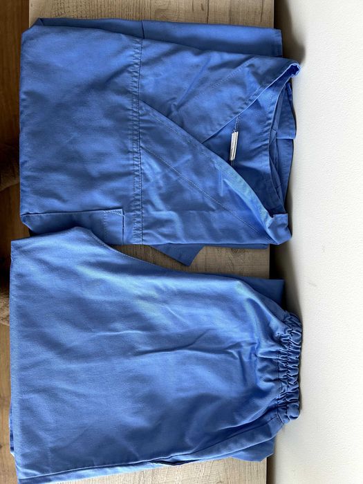 Costum medical (scrub) Bleumarin - Mărimea XS