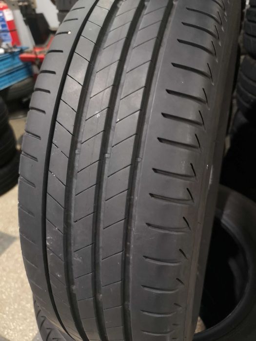 4бр 185/65/15 BRIDGESTONE 6,8мм грайфер дот:20г безплатен монтаж