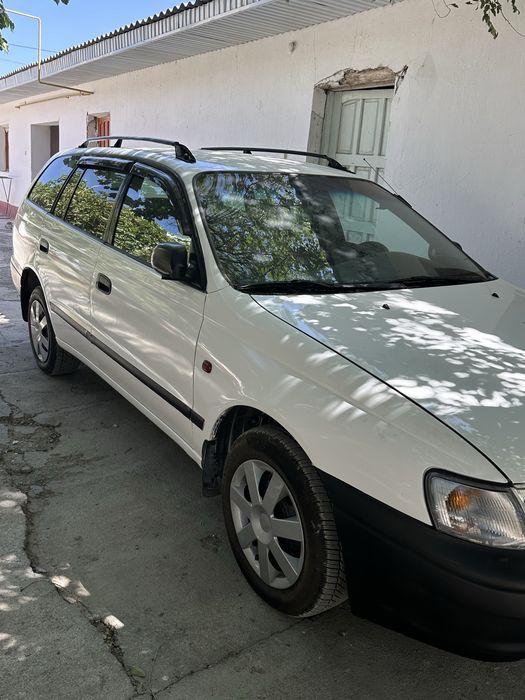 TOYOTA CARINE E 1996г продаётся