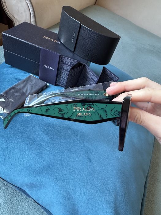Оригинални слънчеви очила PRADA с Поляризация