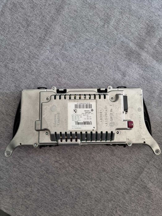 Оригинален дисплей, екран 8.8 инча за X5, X6 - E70/E71