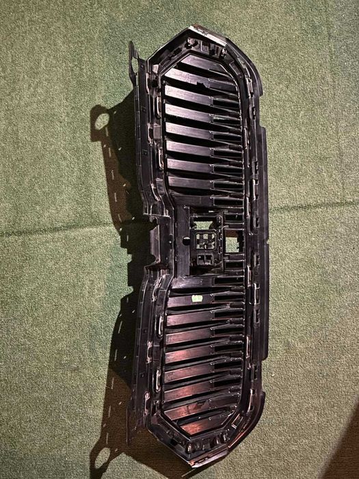 решетка радиаторна Skoda Fabia IV след 2021г. #075SA.