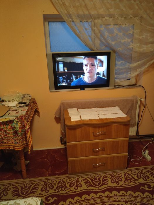 Televizor gen plasma, pt perete !..